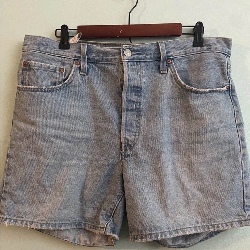 Levi's Light Blue Relaxed Men's Jeans